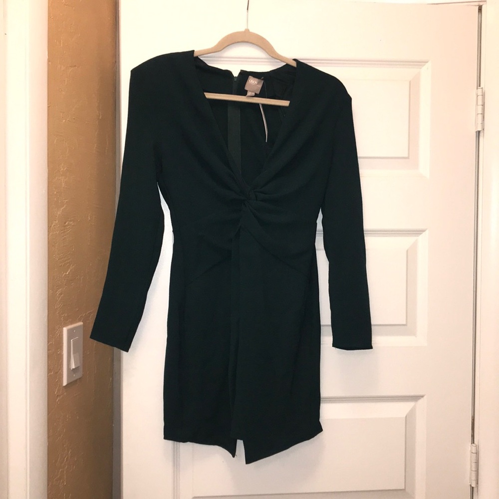 Dress - Picture 2 of 5